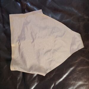 SKIMS High-Waist Panties in Beige